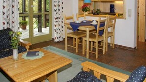 Dining - Mrs. Monika Rasehorn (Altenberg)