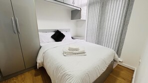 บ้านพัก | 3 ห้องนอน, เตารีด/โต๊ะรีดผ้า, Wi-Fi ฟรี, ผ้าปูที่นอน