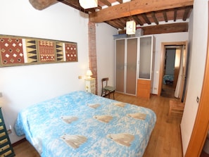 House | 2 bedrooms, individually furnished - Lucca Central Garden Cottage (Lucca)