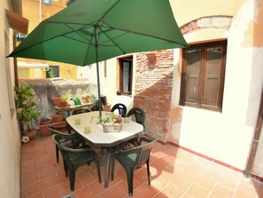 House | Dining - Lucca Central Garden Cottage (Lucca)