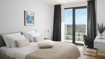 Villa | 4 bedrooms, individually furnished, iron/ironing board