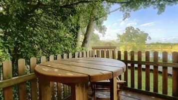 Cabin | Property grounds