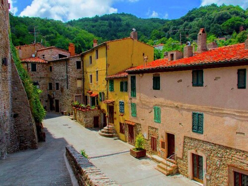 Holiday Home in Tuscany Near Sassetta