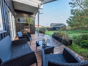 House | Exterior - 4 Person Holiday Home in Hvide Sande (Hvide Sande)