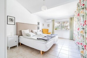 2 Schlafzimmer, Bügeleisen/Bügelbrett, Internetzugang, Bettwäsche