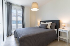 2 chambres, fer et planche à repasser, accès Internet, draps fournis