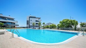 Pool - Apartment with sea view and gym (Estepona)