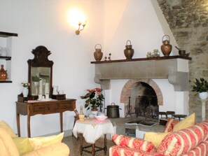 House | Property amenity - Farmhouse in Cortona With Pool (Cortona)