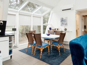 House | Dining