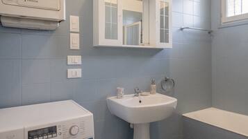 Apartamento | Banheiro | Papel higiênico