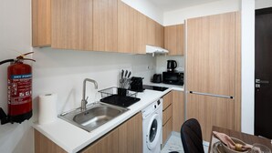Room - Prime 1BR With Pool View Balcony at Masdar City (Abu Dhabi)