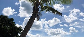 馬加隆海灘度假村