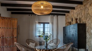 House | Dining - Villa in Fuerteventura With Private Pool (La Oliva)