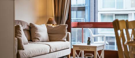 Apartment | Living room