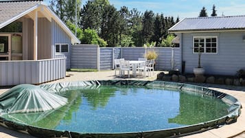 Casa | Piscina | Una piscina al aire libre