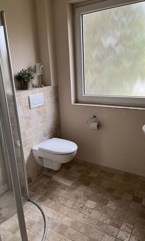 Bungalow | Bathroom