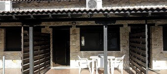 Plagia apartments and studios for summer vacation