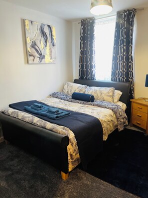 Apartment | 2 bedrooms, free WiFi, bed sheets - Beautiful 2 - Bed Apartment in Aylesbury (Aylesbury)