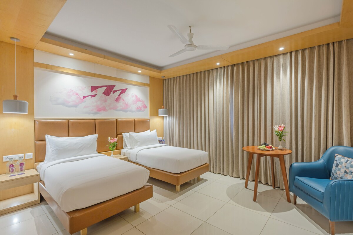 Executive Double Room | Egyptian cotton sheets, premium bedding, down comforters, minibar