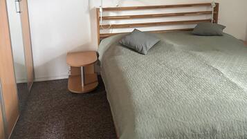 2 dormitorios, cuna de viaje, wifi gratis