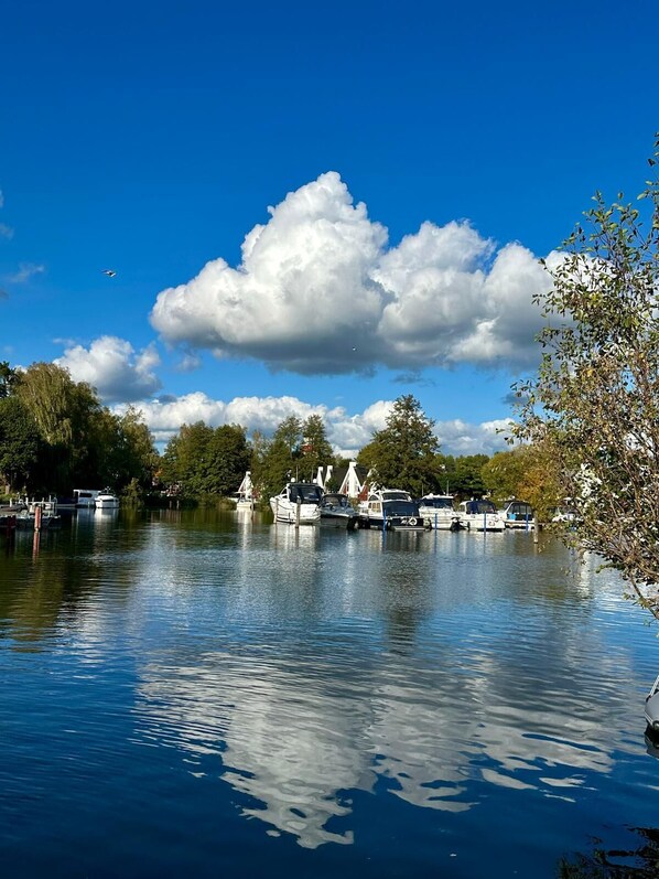 Marina - Apartment Direkt am Scharmützelsee, Ladestation für E-autos Privater Gastgeber (Wendisch Rietz)