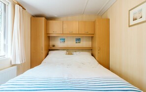 Chalet | 2 Schlafzimmer, individuell eingerichtet, Bettwäsche