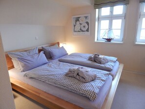 Ferienhaus | 2 Schlafzimmer, individuell eingerichtet, Bügeleisen/Bügelbrett