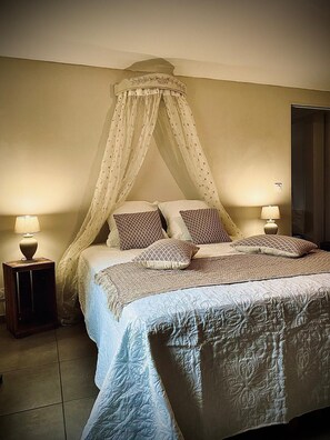 1 Schlafzimmer, Bügeleisen/Bügelbrett, Reisekinderbett, kostenloses WLAN