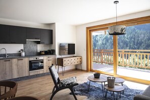 Réfrigérateur, micro-ondes, four, lave-vaisselle