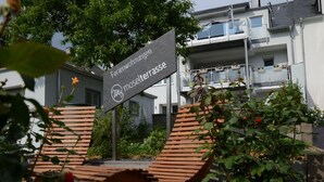 Esterni