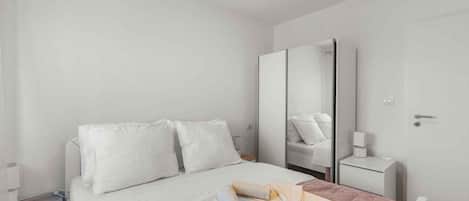 2 bedrooms, free WiFi