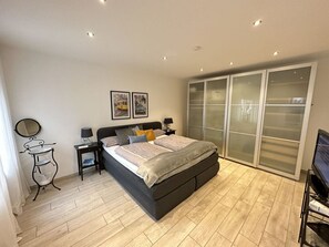 House | 3 bedrooms, individually furnished - Milan Modern Retreat (Xanten)