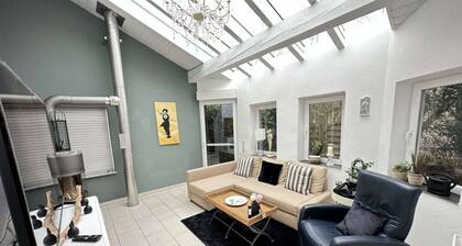 Milan Modern Retreat