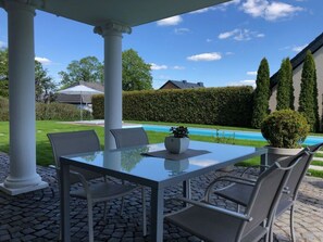 Dining - Cosy Apartment Near Center (Landkern)
