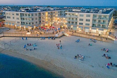 Perfect Dewey Beach 2 BR Condo with Awesome Balcony Views