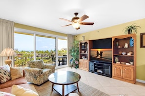 Appart'hôtel, plusieurs lits (Sterling Shores 307) | Coin séjour