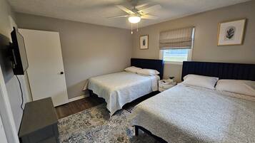 2 bedrooms, WiFi, bed sheets