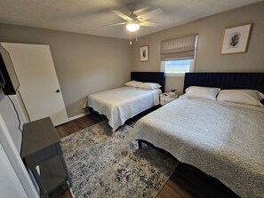 2 bedrooms, WiFi, bed sheets