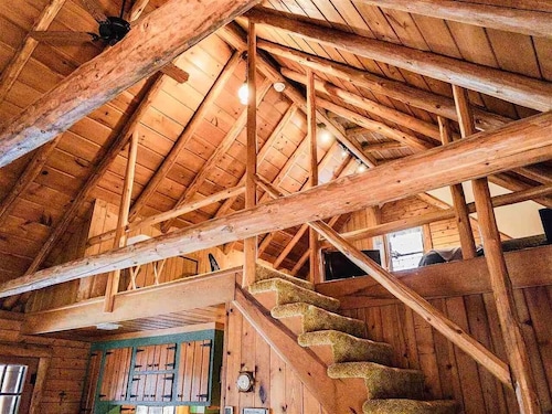 Cozy Harbor Springs cabin meticulously maintained on 4 acres.