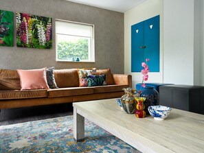 House | Living area - House in Vlagtwedde With Sauna and Hot Tub (Vlagtwedde)