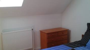 2 bedrooms, free WiFi