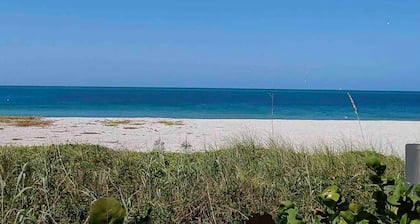 Venice Island's Paradise By The Sea