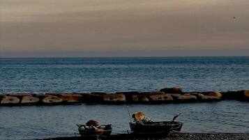 Rumah | Pemandangan dari properti