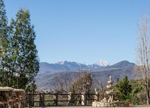 House | View from property - Holiday Home in Albidona Near Seaside (Albidona)