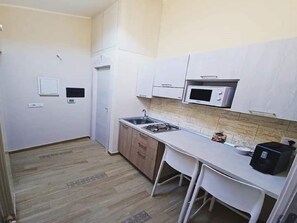 House | Private kitchen - Holiday Home in Albidona Near Seaside (Albidona)