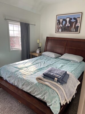 1 bedroom, WiFi, bed sheets