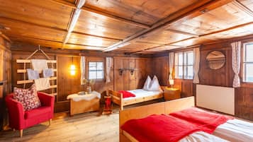 5 bedrooms, individually furnished, bed sheets