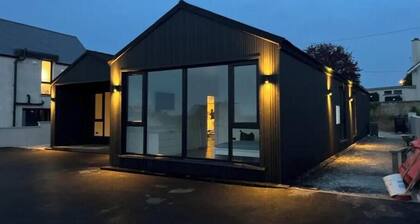 BRAND NEW Luxury villa with spectacular views.