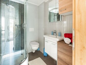 Bathroom - Nice Apartment in Sautens With a Cozy Terrace (Sautens)