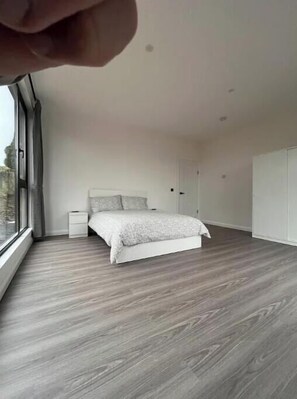 3 Schlafzimmer, Bügeleisen/Bügelbrett, WLAN, Bettwäsche